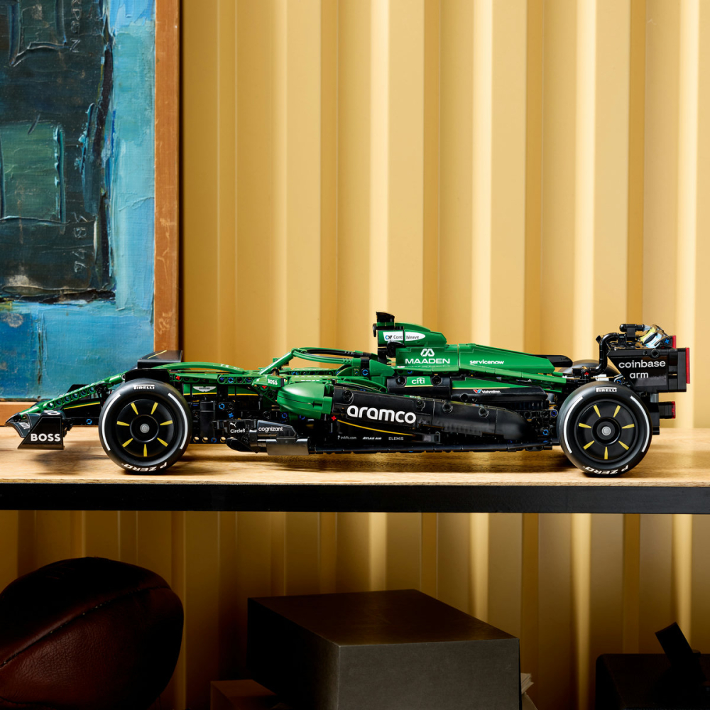 Mașina F1® Aston Martin Aramco AMR25 [9]