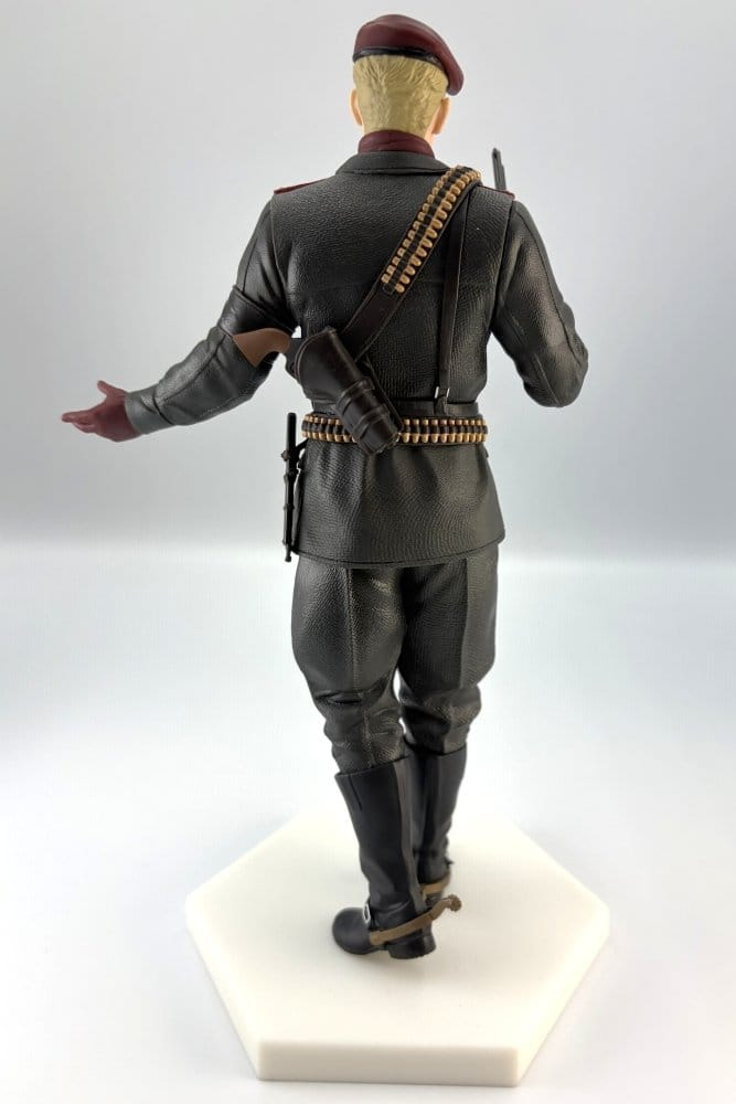 Metal Gear Solid: Snake Eater PVC Figure Ocelot 20 cm [5]