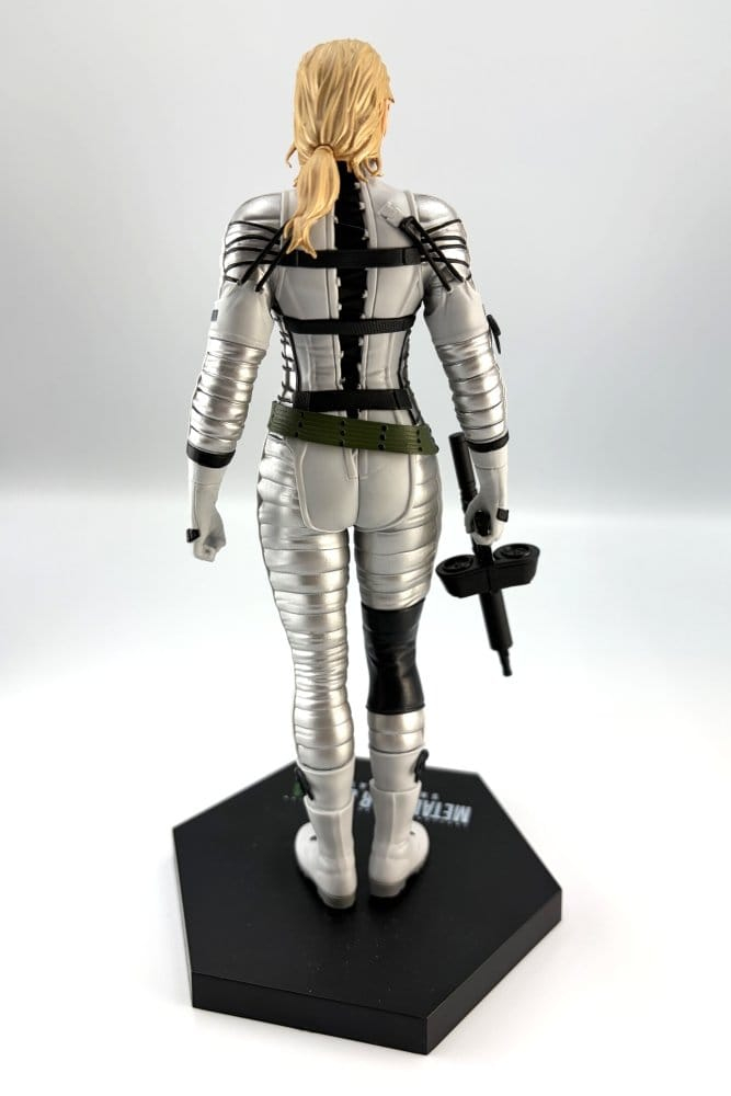 Metal Gear Solid: Snake Eater PVC Figure The Boss 20 cm [5]