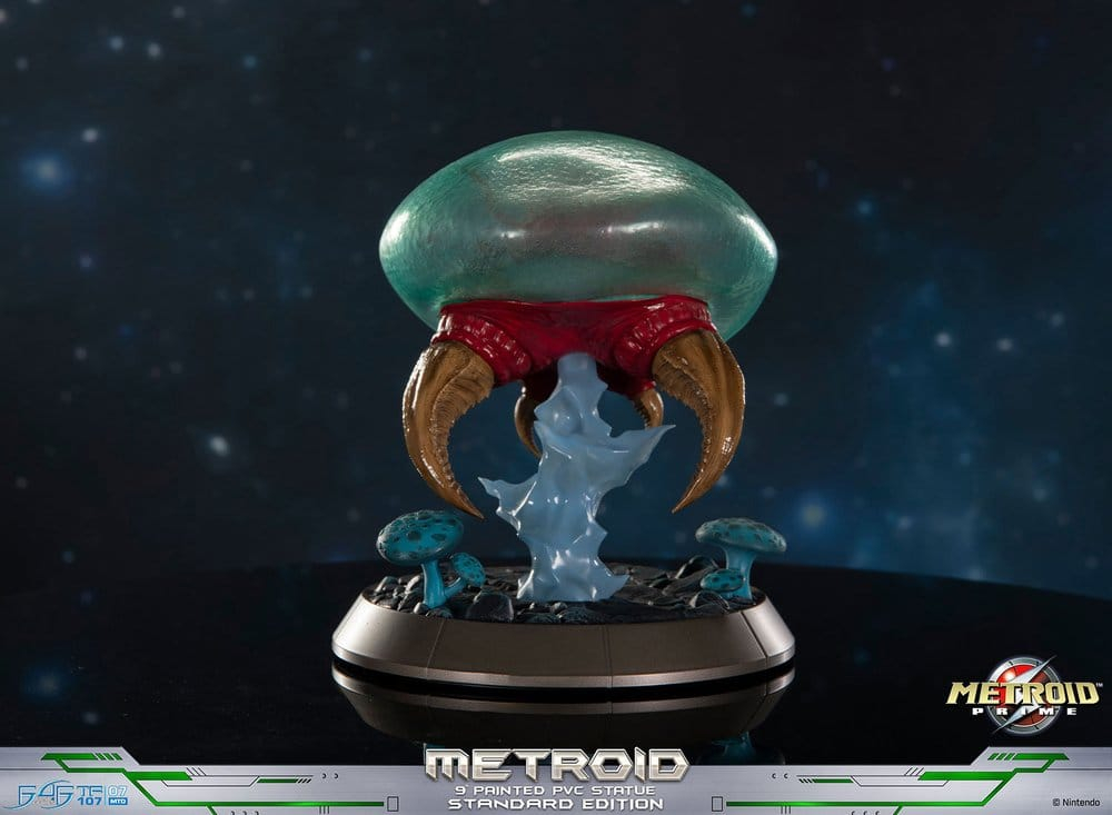 Metroid Prime PVC Figure Metroid (Standard) (Glow in the Dark) 21 cm [5]