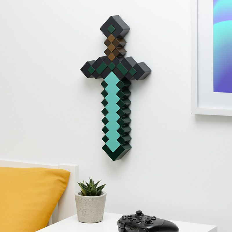 Minecraft Diamond Sword Light [2]