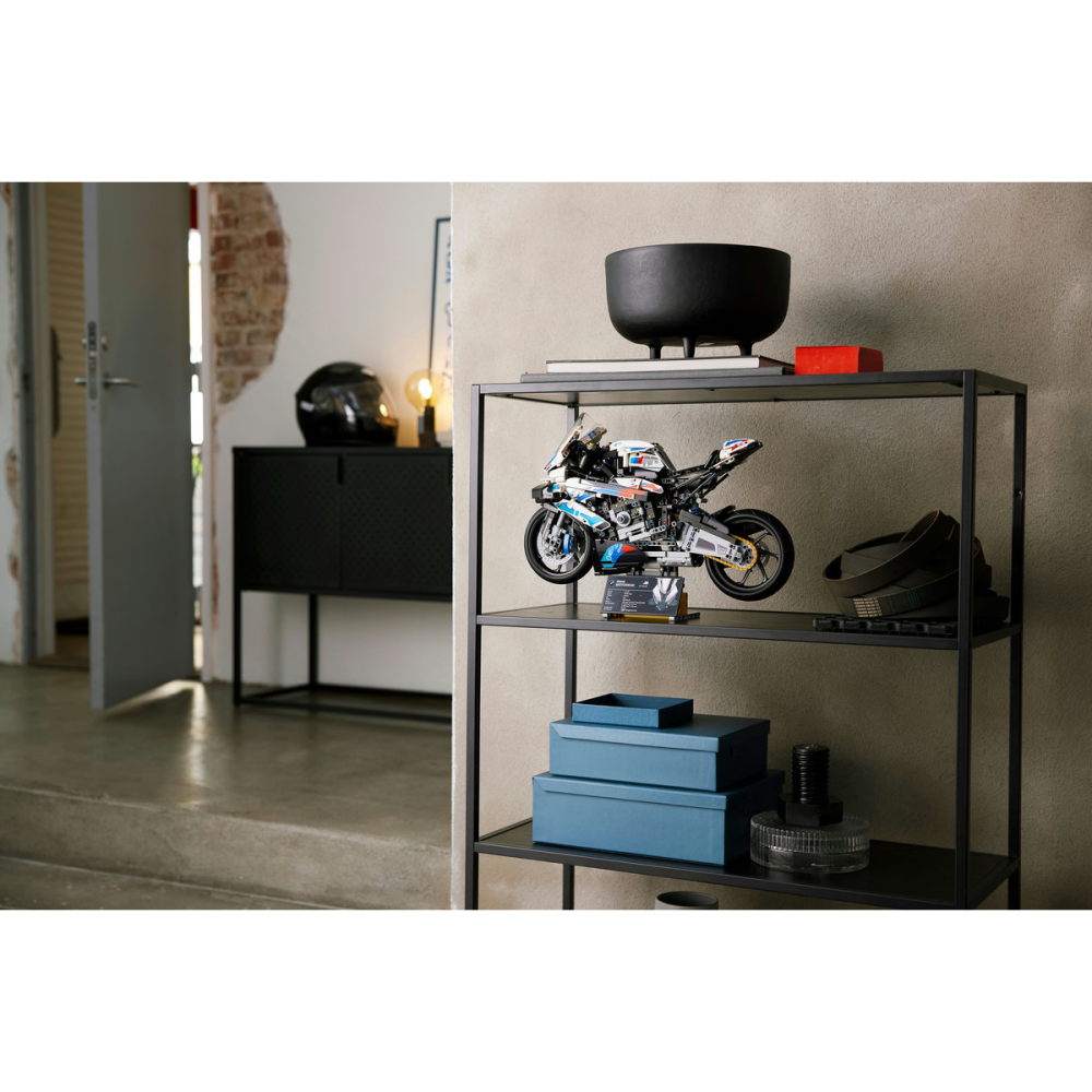 LEGO Technic – BMW M 1000 RR 42130 [6]