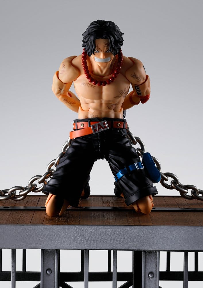 One Piece S.H. Figuarts Action Figure Portgas D. Ace -Marineford- 16 cm [5]