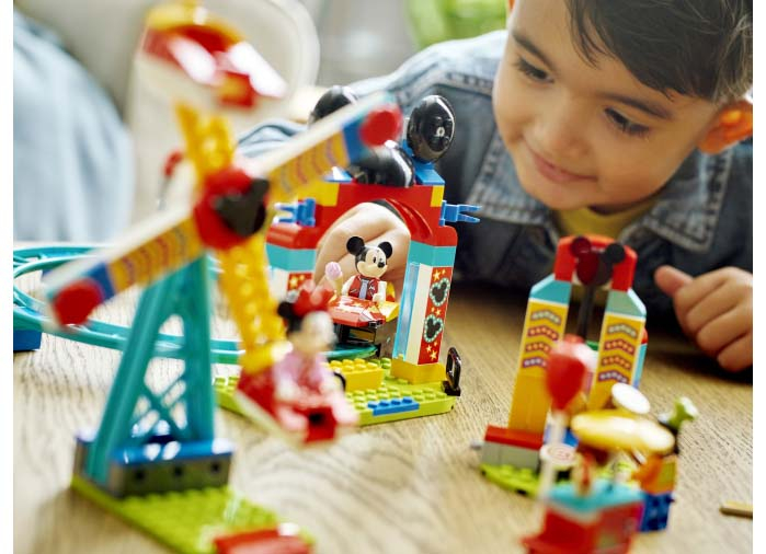 Parcul de distractii al lui Mickey si Minnie [7]