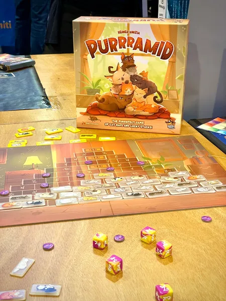 Purrramid Board Game – Joc de familie cu pisici si zaruri [3]