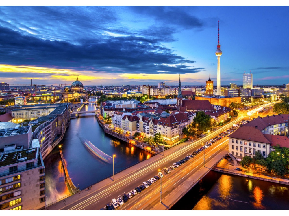 Puzzle 1000 piese Enjoy – Berlin Cityscape by Night [2]