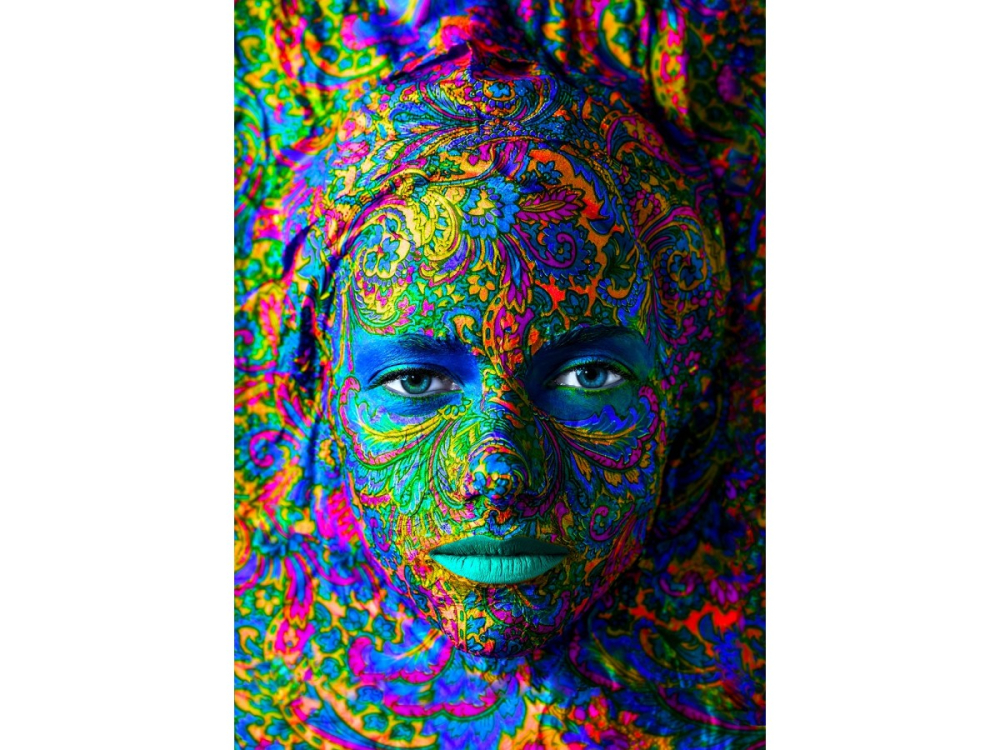 Puzzle 1000 piese Enjoy – Woman with Color Art Makeup [2]