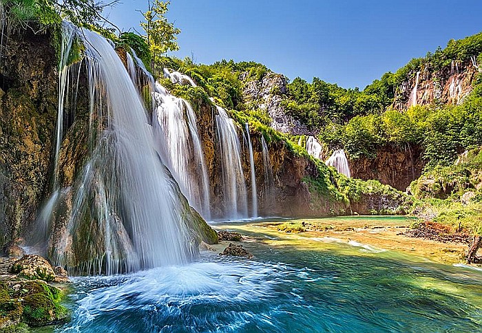 Puzzle 1000 piese Land of Falling Lakes 104185 [2]