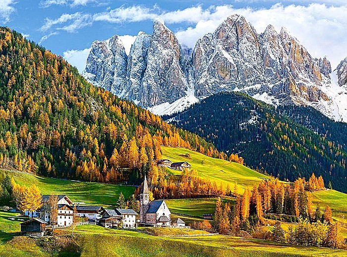 Puzzle 2000 piese Curch of ST. Magdalena Dolomites 200610 [2]