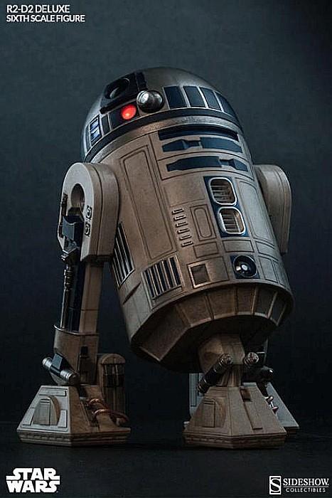R2-D2 Deluxe [2]