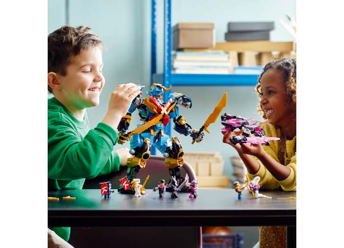 Robotul Samurai X [8]