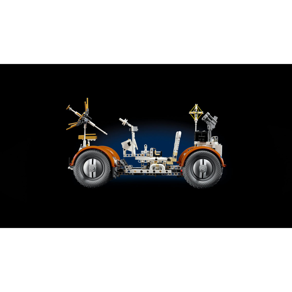 LEGO Technic NASA Roverul selenar Apollo 17 42182 [9]