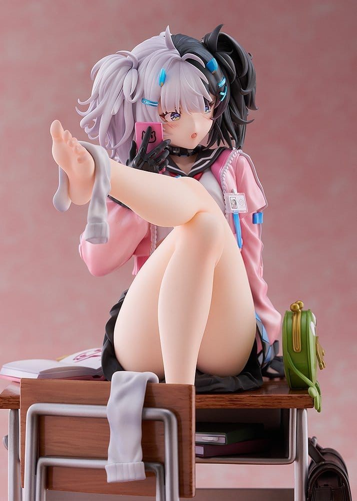 Snowbreak: Containment Zone PVC Figure 1/7 Eatchel - The Cub [Overdue Radiance] 23 cm [15]