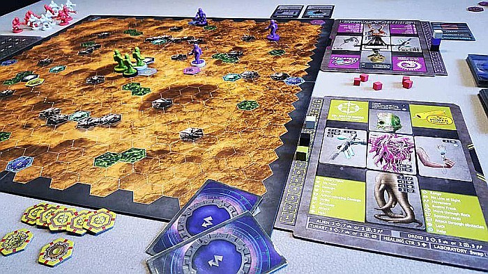 Space Freaks [3]