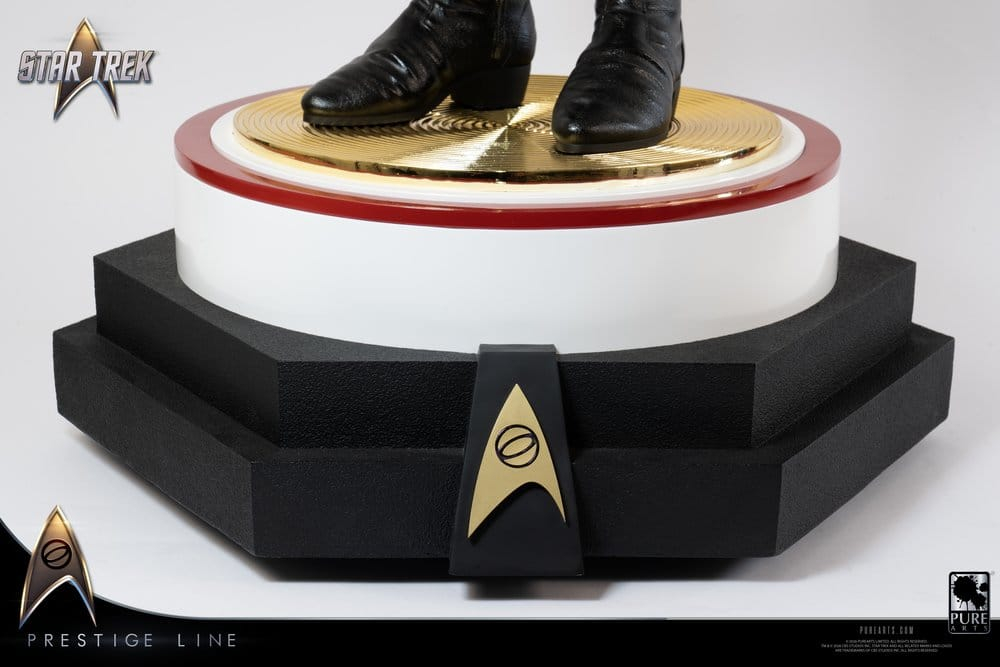 Star Trek Prestige Line Statue 1/2 Spock 111 cm [14]