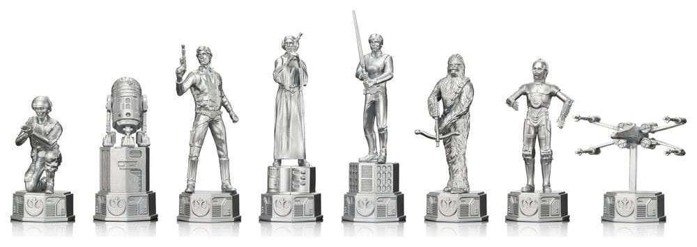 Star Wars Original Trilogy Chess Set 47 cm [8]