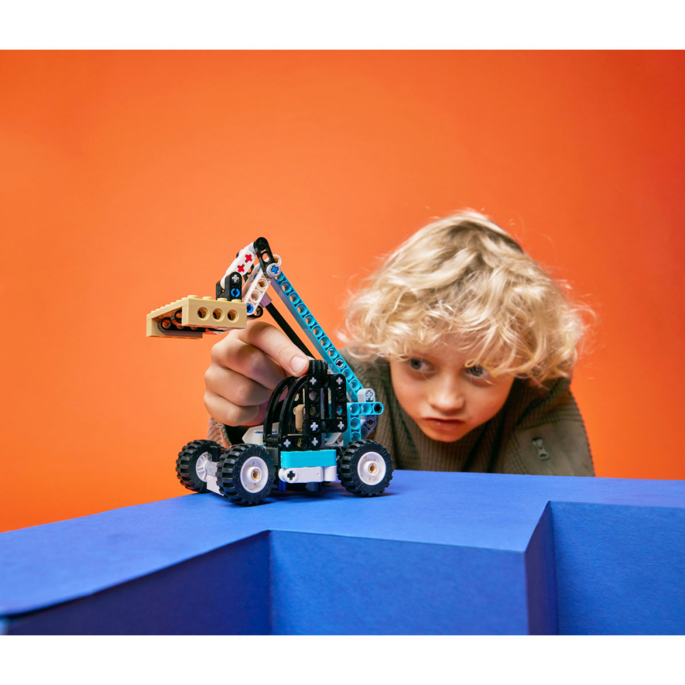 Stivuitor Telescopic [5]