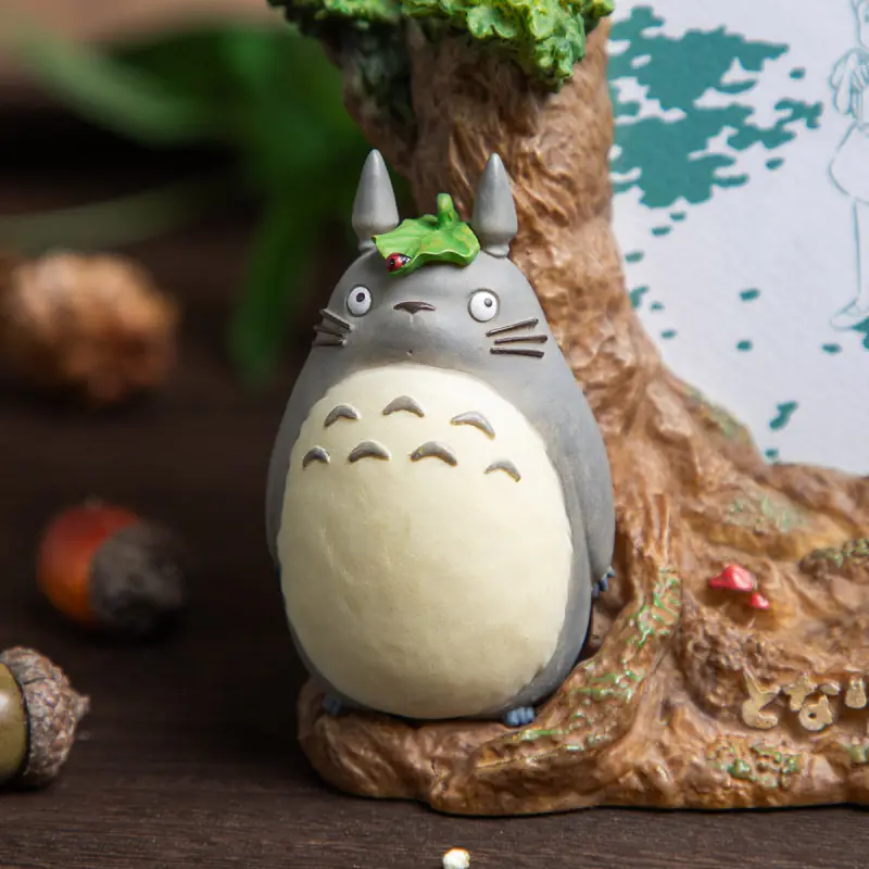 Studio Ghibli My Neighbor Totoro - Diorama cu Rama Foto Padurea lui Totoro [2]
