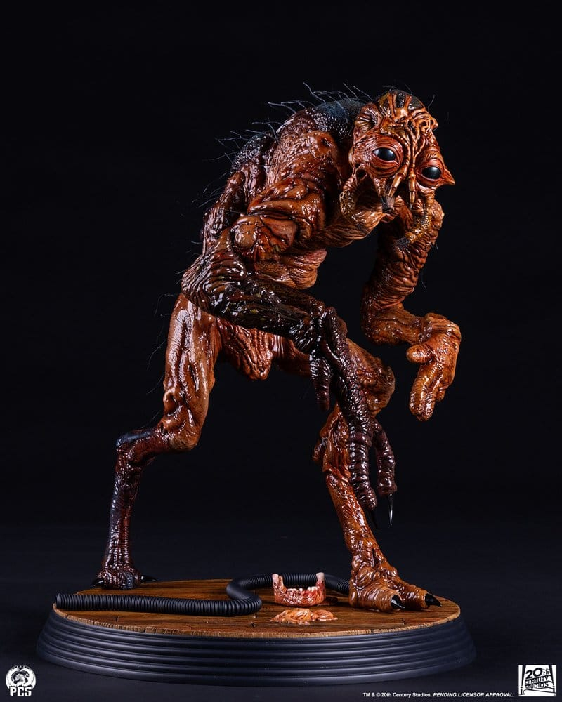 The Fly Statue 1/4 41 cm [17]