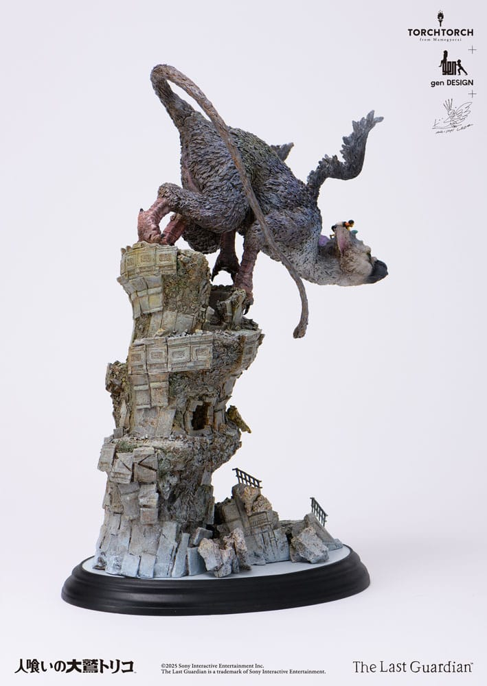 The Last Guardian Art Statue Trico by Akishi Ueda 50 cm [7]