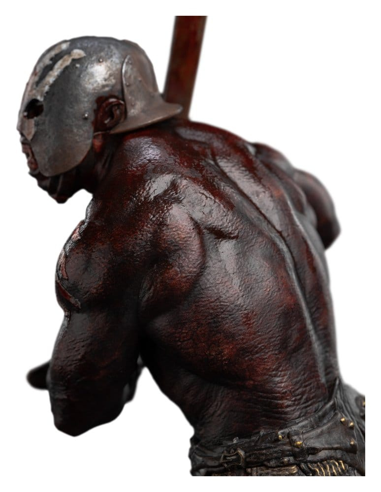 The Lord of the Rings Mini Statue Uruk-hai Berserker 24 cm [10]