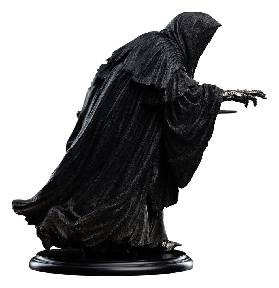 The Lord of the Rings Trilogy Mini Statue Ringwraith at the Prancing Pony 18 cm [3]