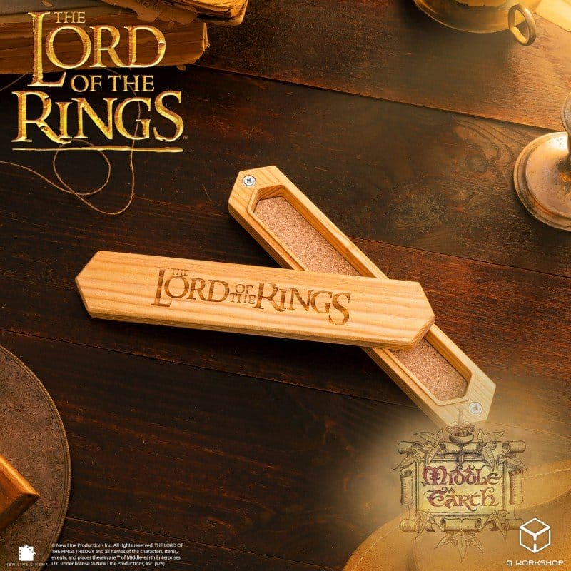 The Lord of the Rings Wooden Dice Box Larch [2]