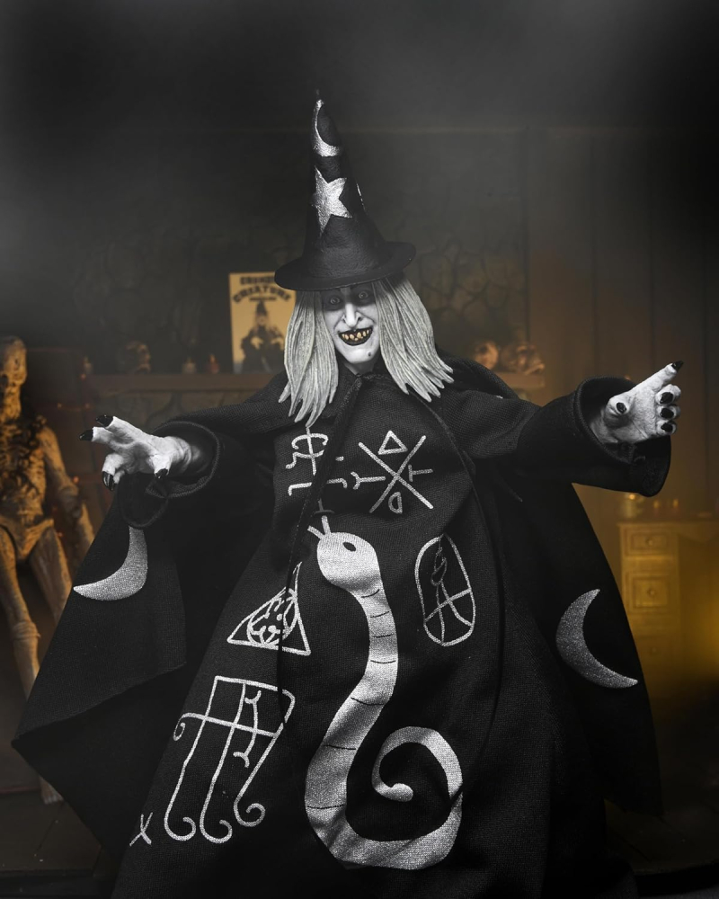 The Munsters – Zombo Ultimate Clothed Action Figure by NECA [3]