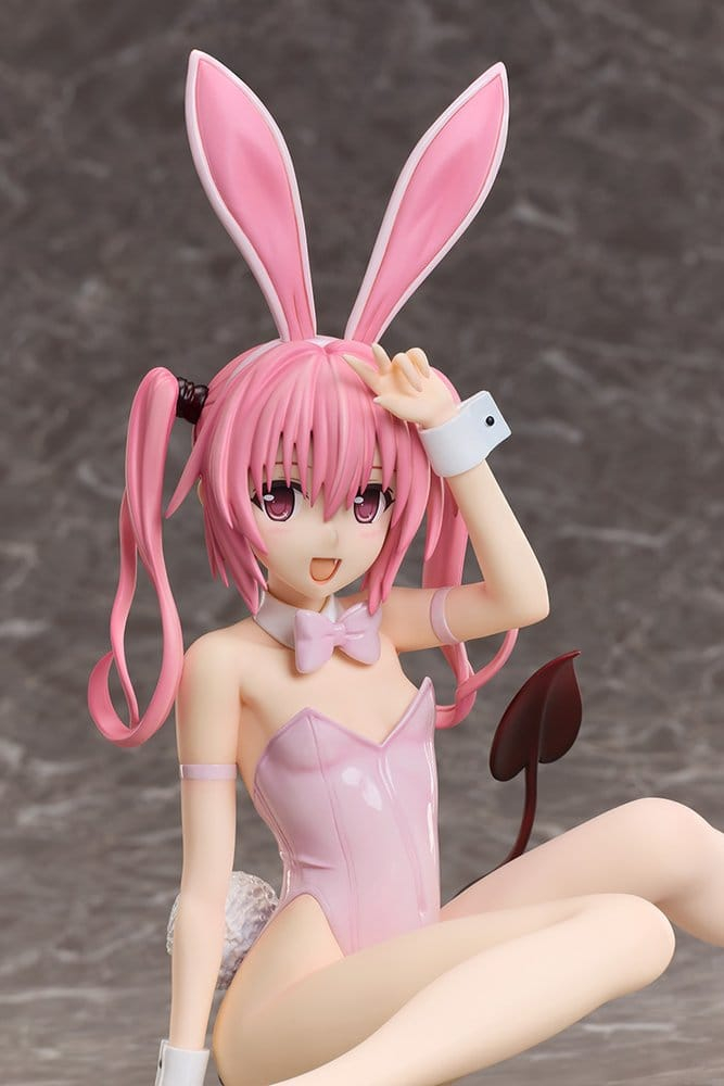 To Love-Ru Darkness PVC Figure 1/4 Nana Astar Deviluke Bare Leg Bunny Ver. 26 cm [7]