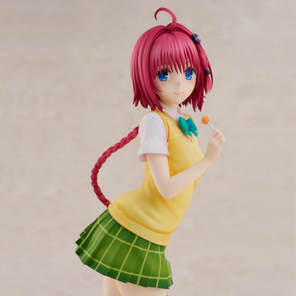 To LOVE-Ru Darkness School Uniform Series PVC Figure Mea Kurosaki 27 cm [14]
