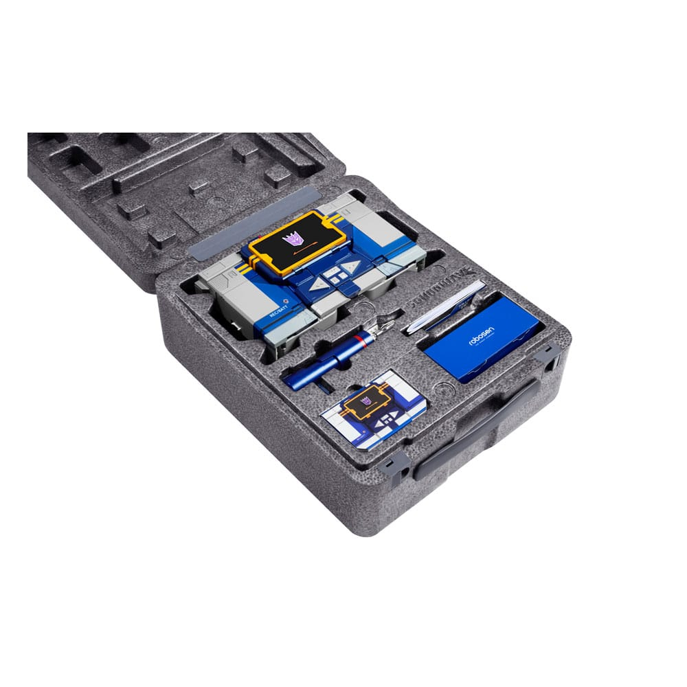 Transformers Interactive Robot Soundwave G1 Flagship 36 cm [10]