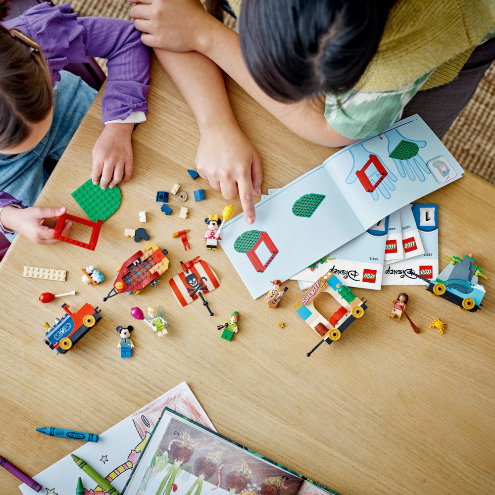 Tren aniversar Disney [4]