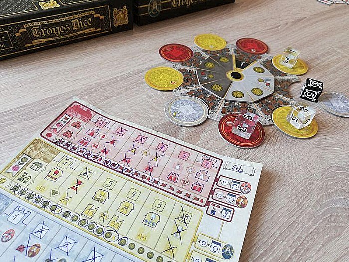 Troyes Dice [4]