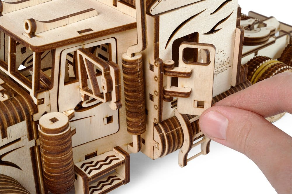 Ugears 3D Wooden Puzzle Heavy Boy Truck VM-03 [18]