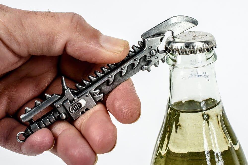 Warhammer 40,000 Bottle Opener Chaos Chainsword [3]
