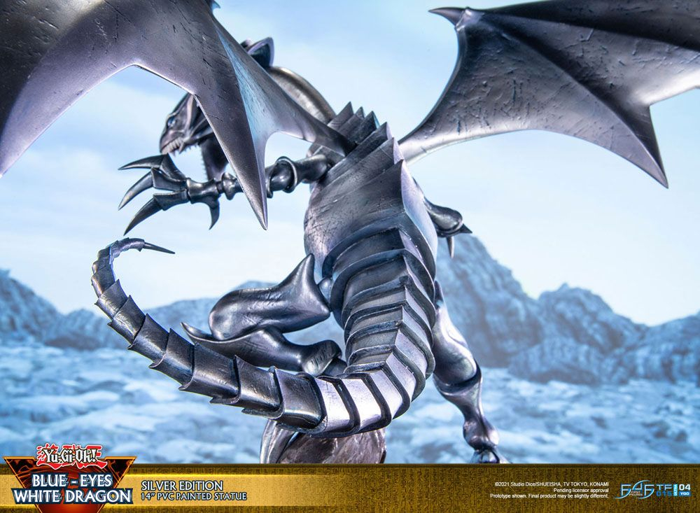 Yu-Gi-Oh! PVC Statue Blue-Eyes White Dragon Silver Edition 35 cm [17]