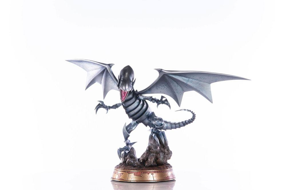Yu-Gi-Oh! PVC Statue Blue-Eyes White Dragon Silver Edition 35 cm [19]