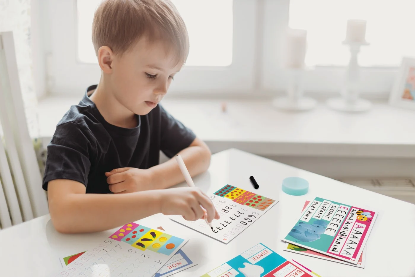 Agerino Invat sa Scriu - Joc Educativ cu 8 Planse Reutilizabile [3]