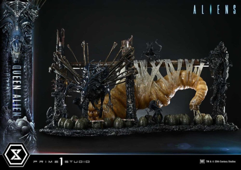 Aliens (Film) Ultimate Diorama Masterline Statue Queen Alien 75 cm [6]