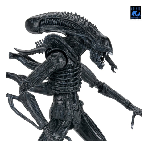 Aliens Ultimate Action Figure Warrior (1986) Xenomorph Black (40th Anniversary) 23 cm [9]