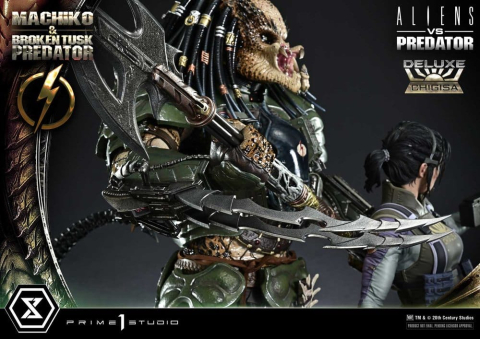 Aliens vs. Predator (Comic) Ultimate Premium Masterline Statue 1/4 Machiko & Broken Tusk Predator Deluxe Version 84 cm [19]