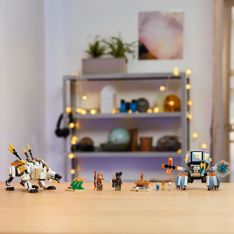 LEGO Horizon Adventures Aloy si Varl vs Shell-Walker si Sawtooth 77037 [7]