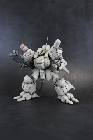 Assault Suits Leynos Plastic Model Kit AS-5E3 Leynos (Player Type) (re-run) 15 cm [1]