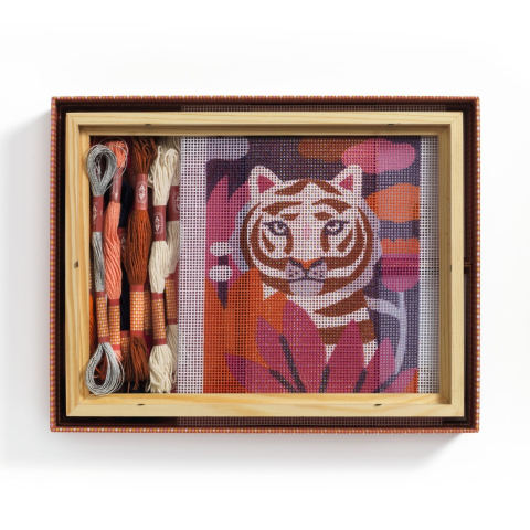 Atelier creativ 64 pentru adulti Goblen si broderie, Djeco [2]