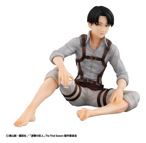 Attack on Titan G.E.M. Series PVC Figure Squad Captain Levi Palm Size 9 cm [1]