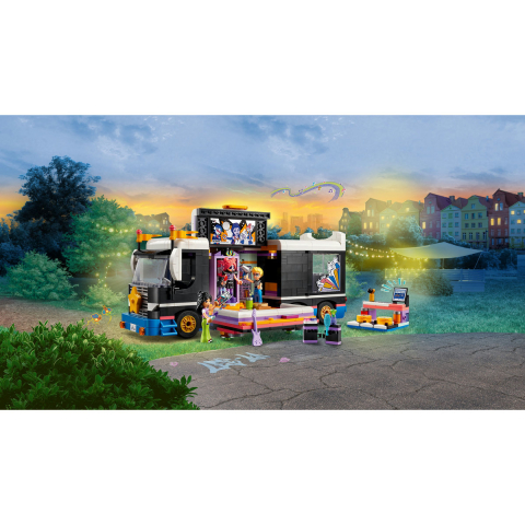 Autocar de turneu pentru staruri pop [9]