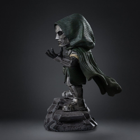 Avengers: Doomsday MiniCo Statue Doctor Doom 15 cm [2]