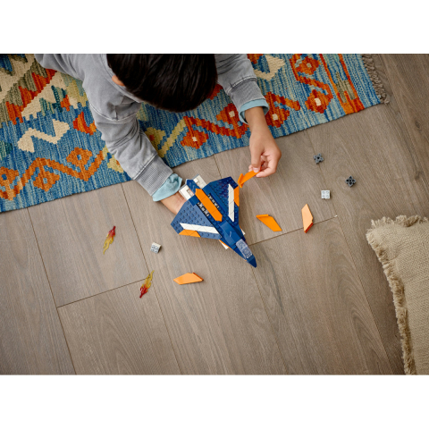 Avion Supersonic [3]