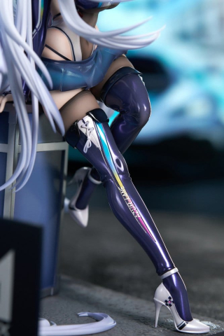 Azur Lane PVC Figure 1/7 Shinano Moonlit Chrome Ver. 25 cm [7]