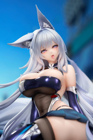 Azur Lane PVC Figure 1/7 Shinano Moonlit Chrome Ver. 25 cm [13]